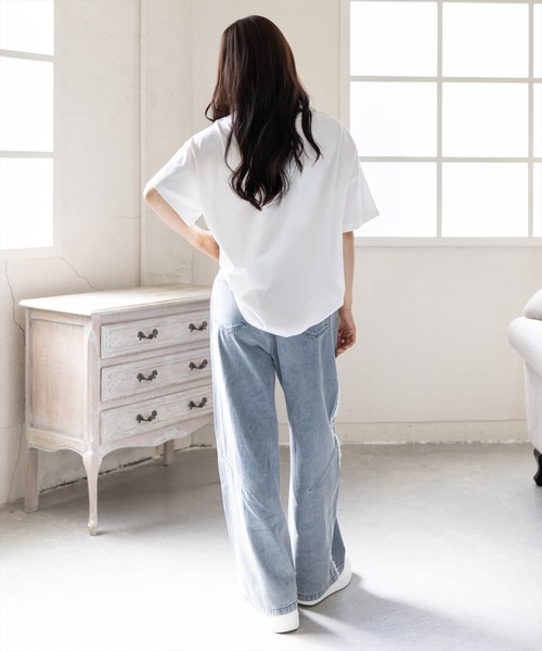 CLEAR BASIC（クリアベーシック）の「【4色展開】カレッジロゴビックTシャツ［骨格ナチュラル／カジュアル／ストリート／ラフ／メンズライク］（Tシャツ/カットソー・レディース・イエロー/ホワイト系その他/ブラック/ホワイト系その他2・F）」の6枚目の写真