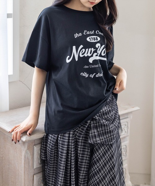 CLEAR BASIC（クリアベーシック）の「【4色展開】カレッジロゴビックTシャツ［骨格ナチュラル／カジュアル／ストリート／ラフ／メンズライク］（Tシャツ/カットソー・レディース・イエロー/ホワイト系その他/ブラック/ホワイト系その他2・F）」の11枚目の写真
