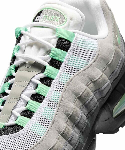 NIKE（ナイキ）の「ナイキ エア マックス 95 ビッグ バブル ウィメンズシューズ / Nike Air Max 95 Big Bubble Women's Shoes HJ5996-005 Black/Fresh Mint（スニーカー・レディース・ブラック・24.5/24/23.5/23/26/25.5/22/25）」の8枚目の写真