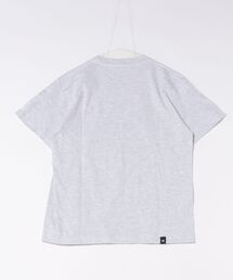 H.A.K（ハク）の「5．6オンスコットン天竺ローズモチーフプリントTシャツ（Tシャツ/カットソー）」