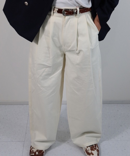 SELAN(セラン)の「【ユニセックス】ウエストネーム2タックワイドストレートチノパンツ(チノパンツ・メンズ・オフホワイト/ベージュ・MEDIUM/SMALL/LARGE)」の19枚目の写真