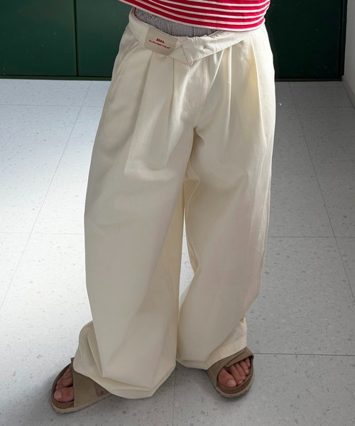 SELAN(セラン)の「【ユニセックス】ウエストネーム2タックワイドストレートチノパンツ(チノパンツ・メンズ・オフホワイト/ベージュ・MEDIUM/SMALL/LARGE)」の14枚目の写真