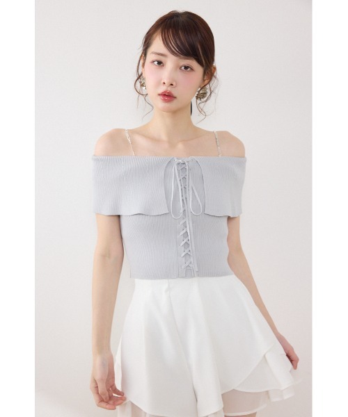 rienda（リエンダ）の「【AKB48 行天優莉奈さん着用】レースアップオフショルニットトップス　夏服（ニット/セーター・レディース・ホワイト/ライトブルー/ブラック/レッド・FREE）」の3枚目の写真