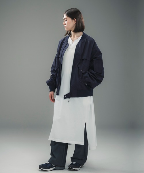 +phenix（プラスフェニックス）の「+phenix(プラスフェニックス)LONG CUFF CUT-AND-SEW DRESS / ロングカフ カットソードレス（ワンピース・レディース・ホワイト/ブラック・L/M）」の3枚目の写真
