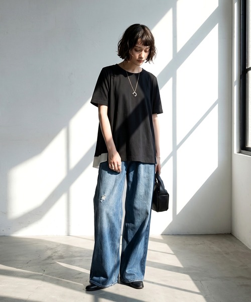 antiqua(アンティカ)の「異素材 配色 バックプリーツ カットソー(Tシャツ/カットソー・レディース・ブラック/ホワイト・ONESIZE)」の7枚目の写真