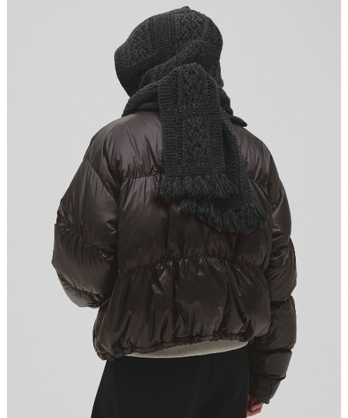 TODAYFUL(トゥデイフル)の「Cable Hoodie Muffler(マフラー・レディース・チャコールグレー/モカ・FREE)」の5枚目の写真