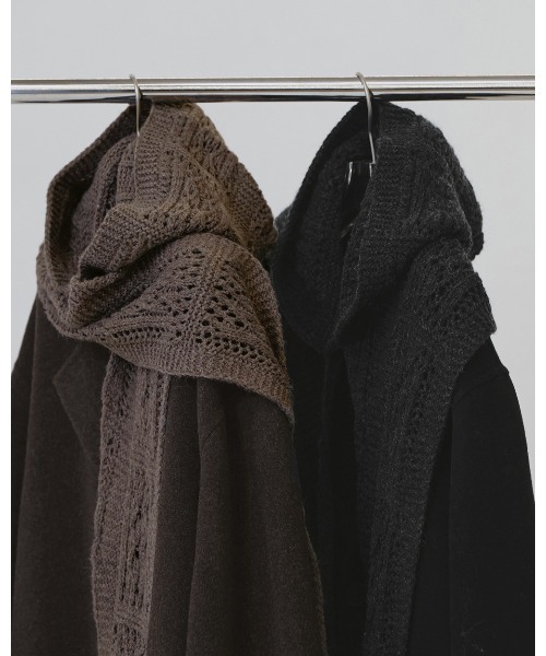 TODAYFUL(トゥデイフル)の「Cable Hoodie Muffler(マフラー・レディース・チャコールグレー/モカ・FREE)」の8枚目の写真