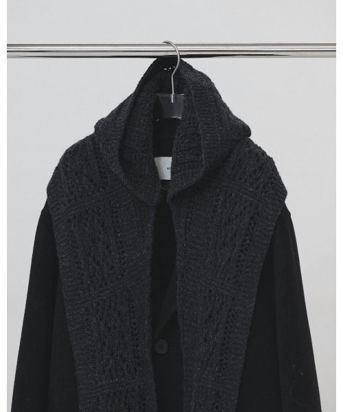 TODAYFUL(トゥデイフル)の「Cable Hoodie Muffler(マフラー・レディース・チャコールグレー/モカ・FREE)」の10枚目の写真