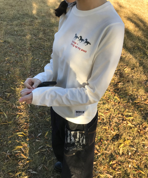 SEW-B（ソービー）の「セミクロップバンプポスト長袖Tシャツ[ホワイト]（Tシャツ/カットソー・レディース・その他・FREE）」の6枚目の写真