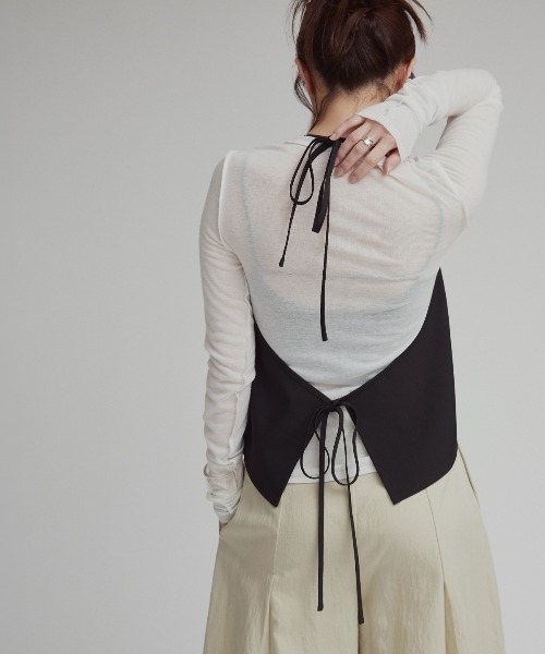 W:Huku(フーク)の「【W:Huku / シルキーサマーツイル】ホルターネック キャミソール / Silky Summer Twill Halter-Neck Camisole(キャミソール・レディース・ベージュ/グレー/ブラック・FREE)」の1枚目の写真