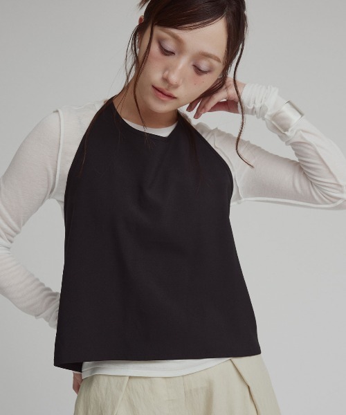 W:Huku(フーク)の「【W:Huku / シルキーサマーツイル】ホルターネック キャミソール / Silky Summer Twill Halter-Neck Camisole(キャミソール・レディース・ベージュ/グレー/ブラック・FREE)」の18枚目の写真