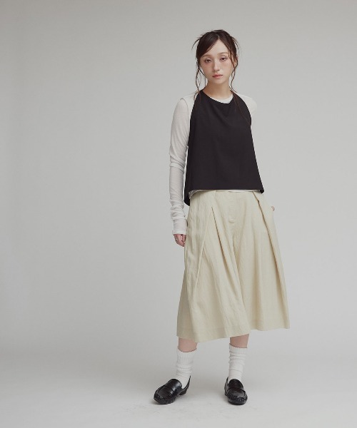 W:Huku(フーク)の「【W:Huku / シルキーサマーツイル】ホルターネック キャミソール / Silky Summer Twill Halter-Neck Camisole(キャミソール・レディース・ベージュ/グレー/ブラック・FREE)」の19枚目の写真
