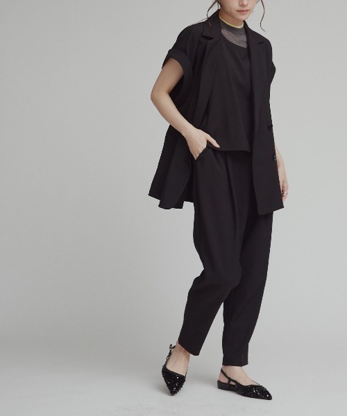 W:Huku(フーク)の「【W:Huku / シルキーサマーツイル】ホルターネック キャミソール / Silky Summer Twill Halter-Neck Camisole(キャミソール・レディース・ベージュ/グレー/ブラック・FREE)」の20枚目の写真