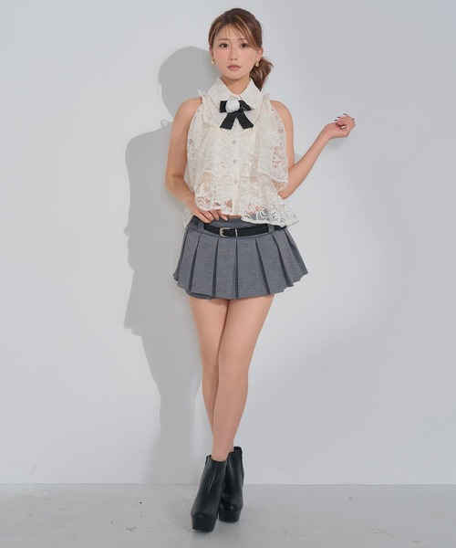 Diable baiser(ディアブルベーゼ)の「バラコサージュ付総レースティアードブラウス(シャツ/ブラウス・レディース・ホワイト/アイボリー/ブラック・FREE)」の8枚目の写真