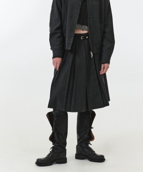 GRVRGROVE(グローブ)の「PEYTON SOLID PLEATS SKIRT(スカート・レディース・グレー・MEDIUM/SMALL)」の2枚目の写真
