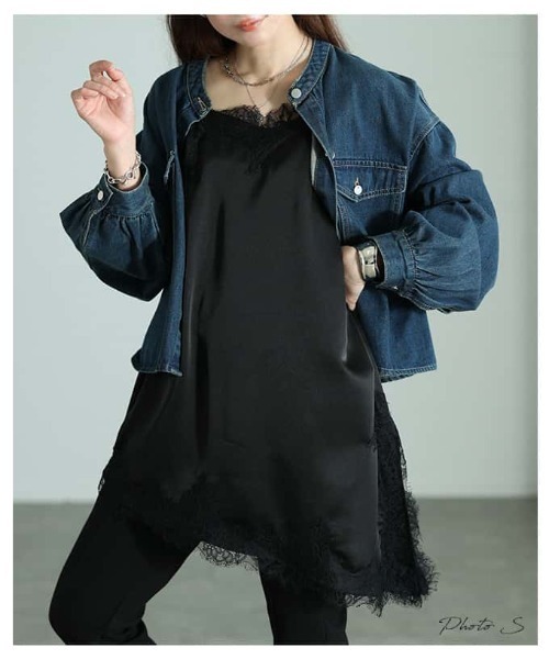 Sawa a la mode(サワアラモード)の「アシンメトリーサテンレースキャミソール(キャミソール・レディース・ブラック/アイボリー・FREE)」の3枚目の写真
