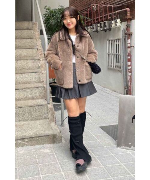 LEFTSEOUL（レフトソウル）の「リアルウールデイリージャケット [ダークベージュ]（ムートンコート・レディース・その他・MEDIUM/SMALL）」の16枚目の写真