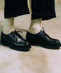 チロリアンシューズ 本革」に該当するブラック/黒色系のファッション