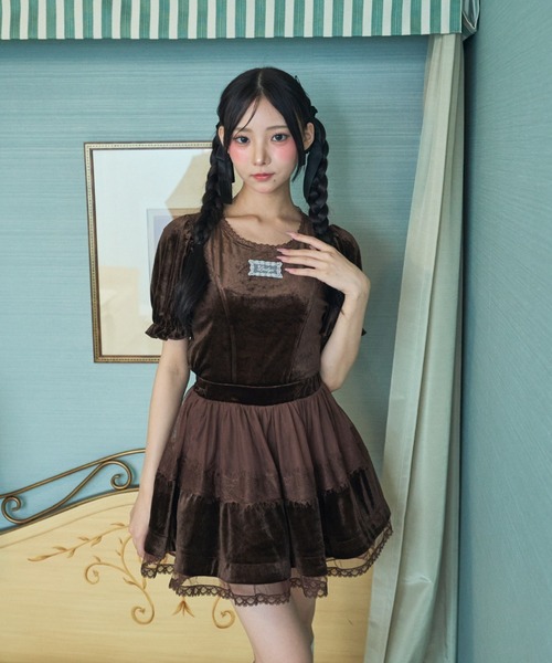 Lovilyn(ラヴィリン)の「チュールレースベロアスカート(スカート・レディース・ブラウン/ホワイト・SMALL/MEDIUM)」の14枚目の写真