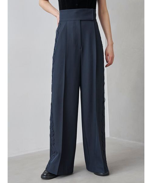 SNIDEL(スナイデル)の「【セットアップ対応】シンプルタックレーストリムパンツ(その他パンツ・レディース・チェック/ネイビー/グレー・0/1)」の19枚目の写真