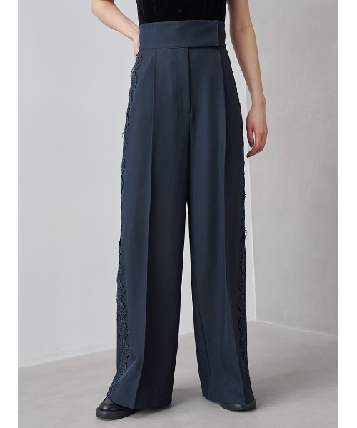 SNIDEL(スナイデル)の「【セットアップ対応】シンプルタックレーストリムパンツ(その他パンツ・レディース・チェック/ネイビー/グレー・0/1)」の6枚目の写真