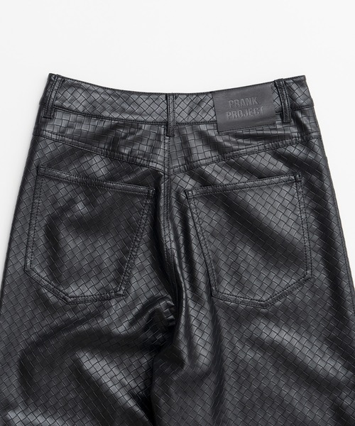 PRANK PROJECT(プランクプロジェクト)の「【2026Autumn Pre-Order】シンセテイックメッシュレザーストレートパンツ / Synthetic Mesh Leather Straight Pants(その他パンツ・レディース・マルチ・38/36/34)」の17枚目の写真