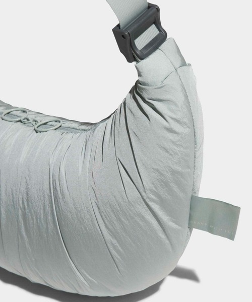 adidas（アディダス）の「マストハブ ショルダーバッグ / アディダス adidas（ショルダーバッグ・レディース・グリーン・FREE）」の5枚目の写真