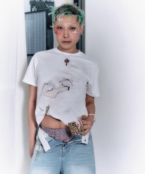 twins(nemne store)(ツインズ)の「Shih Tzu friendship tee(Tシャツ/カットソー・レディース・ライトイエロー/White・MEDIUM/SMALL)」の5枚目の写真
