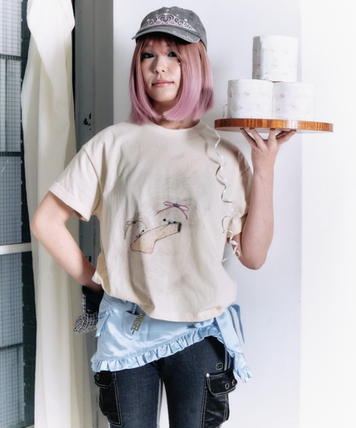 twins(nemne store)(ツインズ)の「Shih Tzu friendship tee(Tシャツ/カットソー・レディース・ライトイエロー/White・MEDIUM/SMALL)」の11枚目の写真