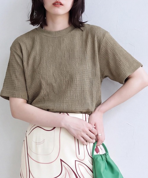 SELECT LEVERY(セレクトリベリー)の「速乾 シャーリングドビー織りプルオーバー(Tシャツ/カットソー・レディース・ブラック/カーキ/ベージュ・LARGE/MEDIUM)」の3枚目の写真