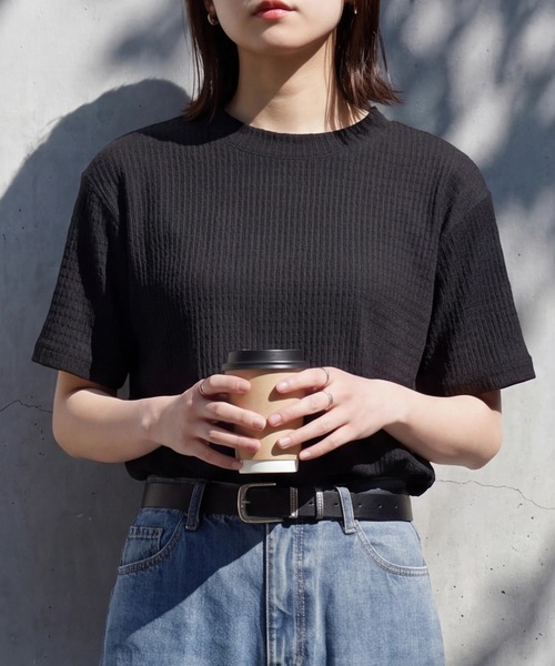SELECT LEVERY(セレクトリベリー)の「速乾 シャーリングドビー織りプルオーバー(Tシャツ/カットソー・レディース・ブラック/カーキ/ベージュ・LARGE/MEDIUM)」の4枚目の写真