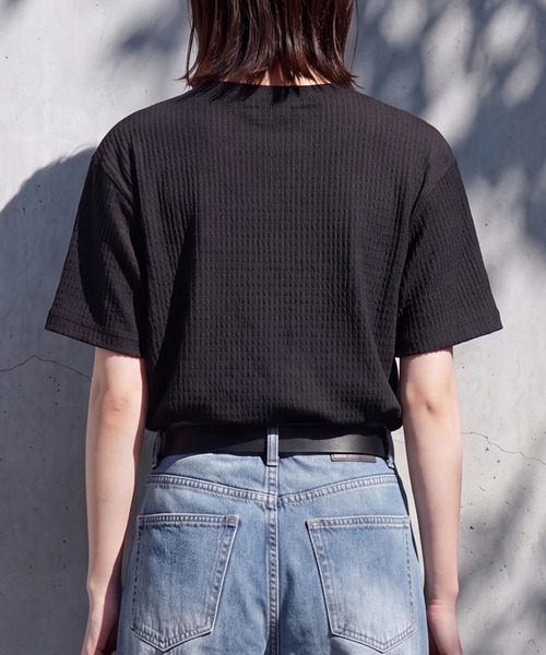 SELECT LEVERY(セレクトリベリー)の「速乾 シャーリングドビー織りプルオーバー(Tシャツ/カットソー・レディース・ブラック/カーキ/ベージュ・LARGE/MEDIUM)」の10枚目の写真