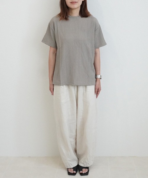 SELECT LEVERY(セレクトリベリー)の「速乾 シャーリングドビー織りプルオーバー(Tシャツ/カットソー・レディース・ブラック/カーキ/ベージュ・LARGE/MEDIUM)」の12枚目の写真