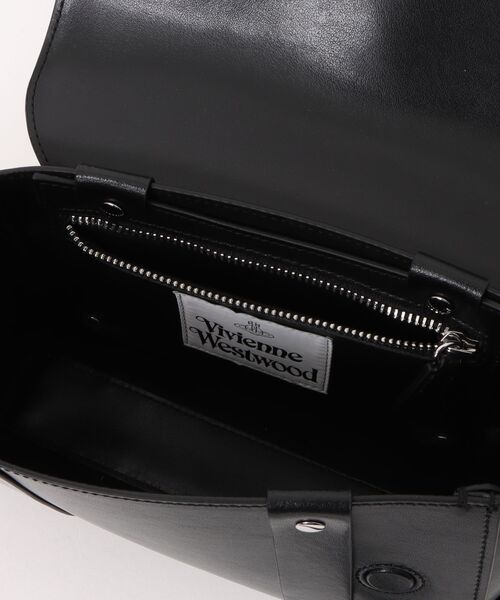 Vivienne Westwood(ヴィヴィアンウエストウッド)の「KIMMY CROSSBODY(ショルダーバッグ・レディース・ブラック・FREE)」の4枚目の写真