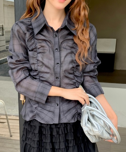 Achic(アシック)の「フロントシャーリングチェック柄シャツ(シャツ/ブラウス・レディース・グレー/ブラック/チャコールグレー・M)」の10枚目の写真