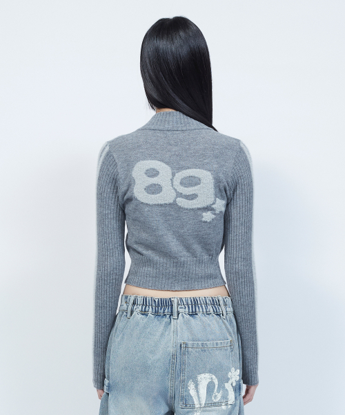 LMR（エルエムアール）の「ヘアリーレタリングトラッククロップニットジップアップGREY（ニット/セーター・レディース・チャコールグレー・FREE）」の11枚目の写真
