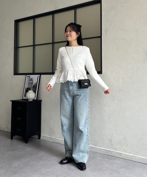 prose verse(プロズヴェール)の「【MIO】肩パット付ヘンリーネック裾レースフリルトップス(Tシャツ/カットソー・レディース・ブラック/オフホワイト/グレー・LARGE/MEDIUM)」の12枚目の写真