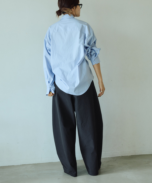 IENA LA BOUCLE(イエナラブークル)の「《追加/接触冷感/撥水》IENA LA BOUCLE タッサーパラシュートバルーンスラックス(スラックス・レディース・ブラック・38/36)」の8枚目の写真