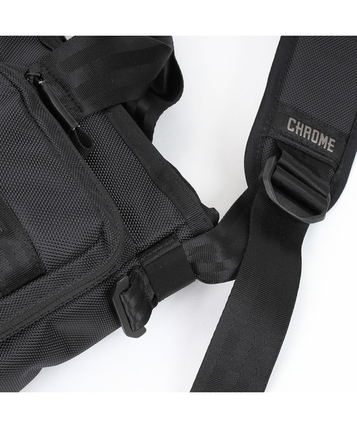 CHROME（クローム）の「［ CHROME / クローム ］AXCEL TOTE MESSENGER SM BK_BLACK / アクセル トート メッセンジャー バッグ スモール ブラック 耐水 容量：16L 完全防水ポケット 16インチPC収納（トートバッグ・メンズ・ブラック・FREE）」の6枚目の写真