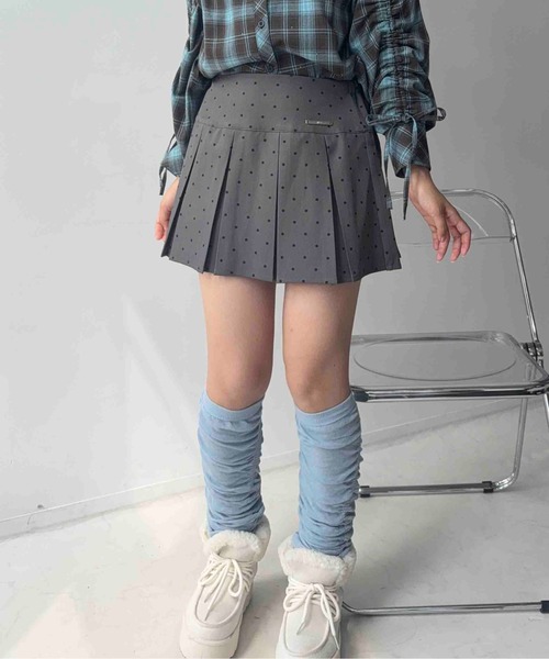 AS KNOW AS plus(アズノゥアズプラス)の「☆ブランドロゴプレート ボックスプリーツミニスカート(スカート・レディース・ブラウン系/グレー系/ブラック系・FREE)」の16枚目の写真