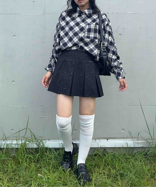 AS KNOW AS plus(アズノゥアズプラス)の「☆ブランドロゴプレート ボックスプリーツミニスカート(スカート・レディース・ブラウン系/グレー系/ブラック系・FREE)」の8枚目の写真