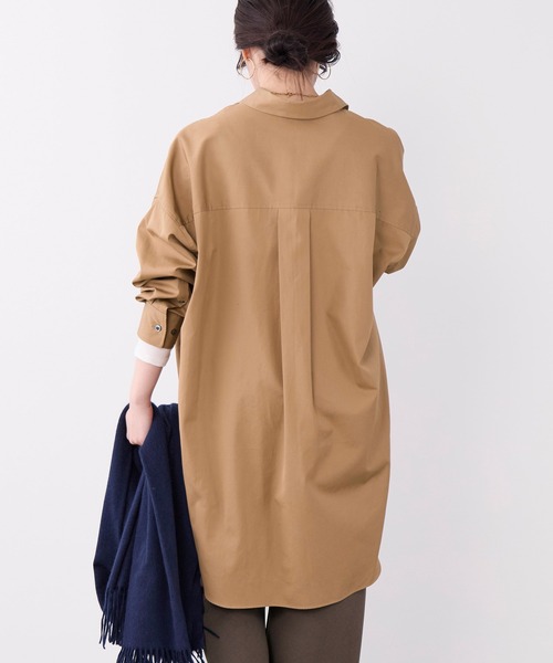 MICA&DEAL（マイカ＆ディール）の「チュニックビッグシャツ（シャツ/ブラウス・レディース・ブルー/ホワイト/キャメル・FREE）」の15枚目の写真