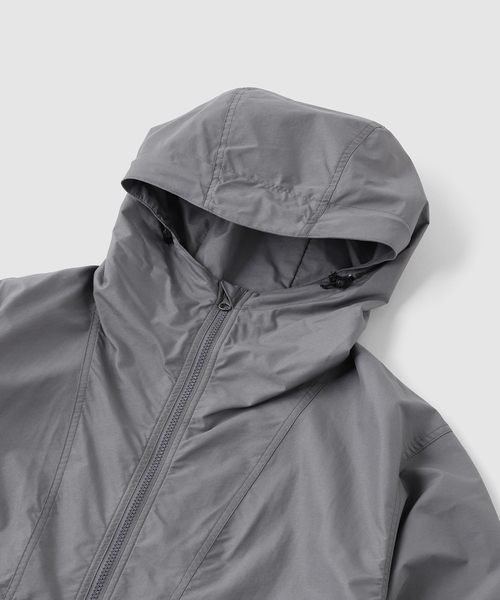 THE NORTH FACE(ザノースフェイス)の「THE NORTH FACE / ザ ノースフェイス Compact Jacket(マウンテンパーカー・メンズ・チャコールグレー/ブラック・SMALL/LARGE/MEDIUM)」の5枚目の写真