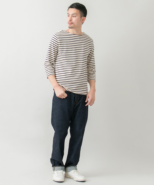 URBAN RESEARCH（アーバンリサーチ）の「UR バスクシャツ（Tシャツ/カットソー・メンズ・グレー/グレー系その他/ホワイト系その他/ブラック/ホワイト/キャメル・MEDIUM/LARGE/SMALL）」の13枚目の写真