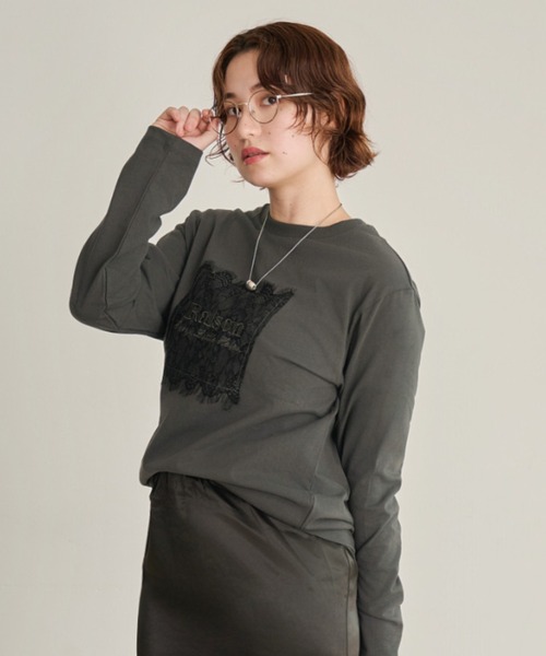 DAESE TOKYO(デセトウキョウ)の「レースロゴ刺繍ロンT(Tシャツ/カットソー・レディース・チャコールグレー/オフホワイト/ブラック・FREE)」の8枚目の写真