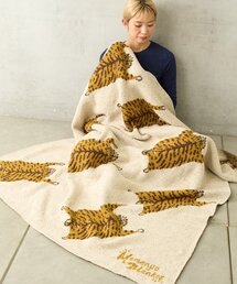 BIRTHDAY BAR（バースデイバー）の「モモンガ ニットブランケット L（ブランケット）」