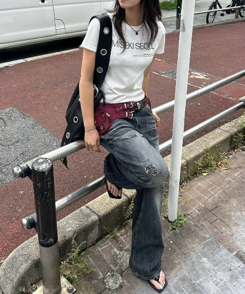 Never mind the XU / Chikashitsu+(ネバーマインド ザ エックスユー / チカシツプラス)の「【Chikashitsu +】faded wide-leg denim pants / 【チカシツプラス】フェードワイドレッグデニムパンツ(デニムパンツ・メンズ・ネイビー・L/M/S)」の10枚目の写真