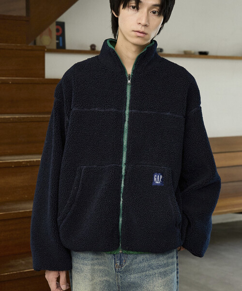 GAP(ギャップ)の「PUBLUX × GAP/ギャップ 別注 ボア × ナイロン リバーシブル ジップ ブルゾン 限定展開(ブルゾン・メンズ・レオパード/ブラウン/ネイビー/グレー・SMALL/MEDIUM/LARGE)」の10枚目の写真