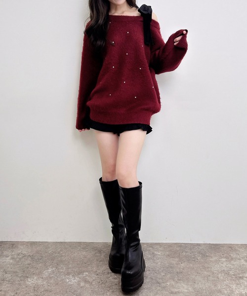INGNI（イング）の「ワンショル肩リボンビジュ付シャギーチュニックニット（ニット/セーター・レディース・ピンク/チャコールグレー/アイボリー/ボルドー・M）」の14枚目の写真