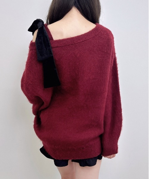 INGNI（イング）の「ワンショル肩リボンビジュ付シャギーチュニックニット（ニット/セーター・レディース・ピンク/チャコールグレー/アイボリー/ボルドー・M）」の12枚目の写真